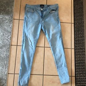 Pace in skinny jeans